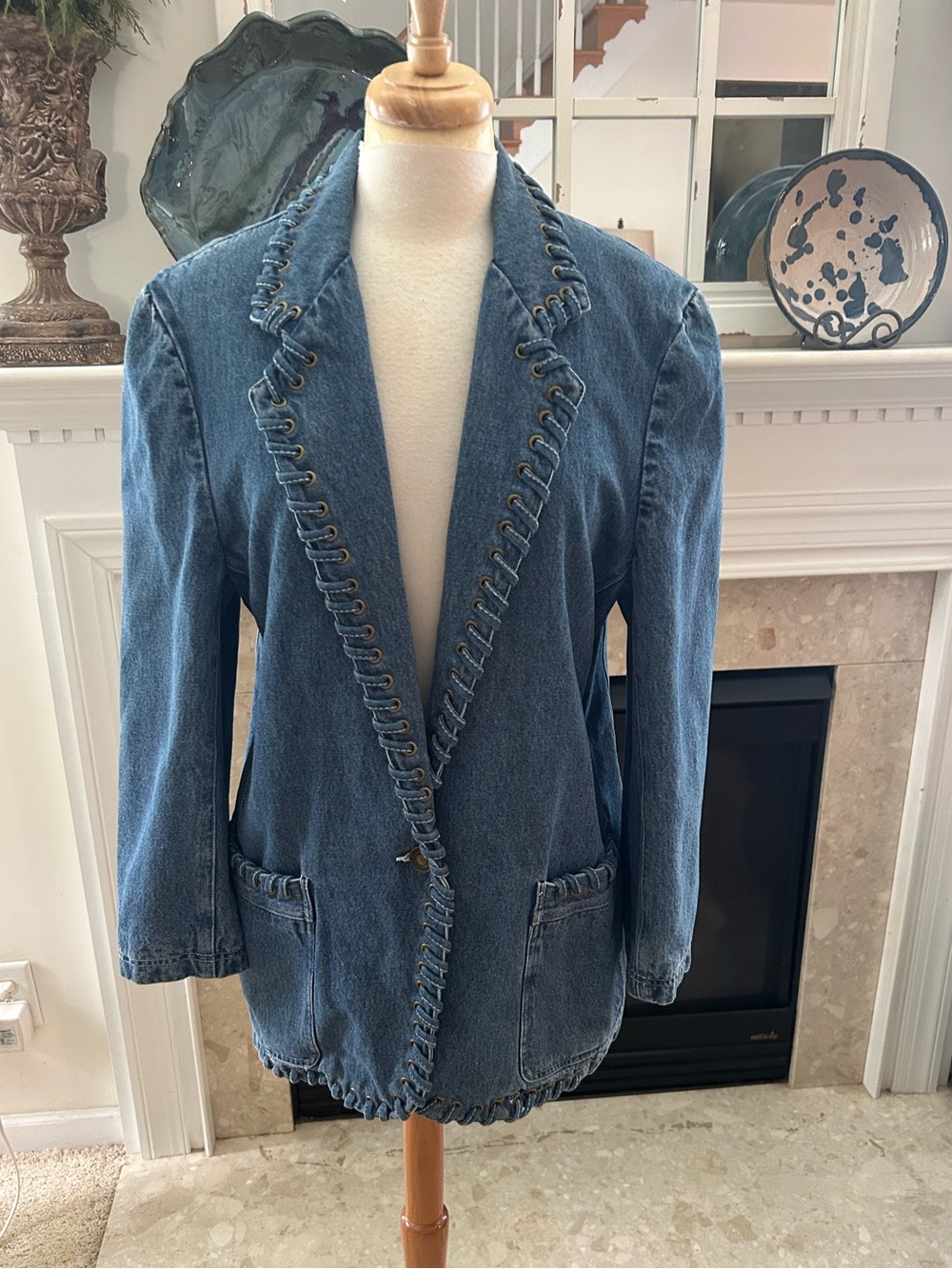 Regina Porter Vintage 80’s Blue Denim Blazer Jacket with Whipstitch Detailing